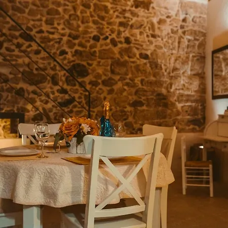 Hillary S Loft Charming Stone In Old Town شقة *