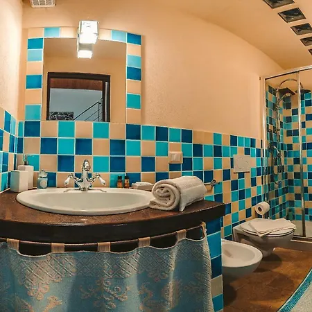 Hillary's Loft Apartman