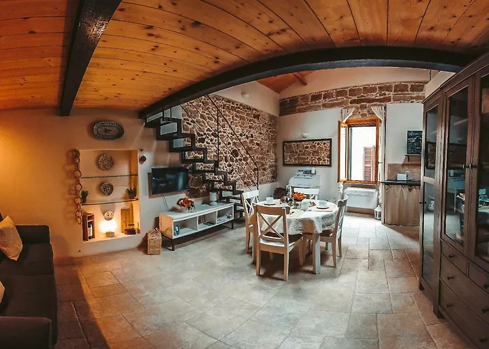 Hillary's Loft * アルゲーロ